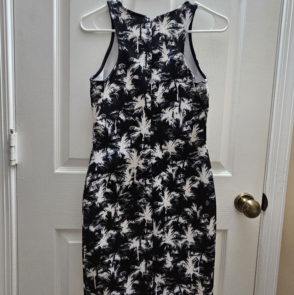 Guess Dress - Picture 4 of 4